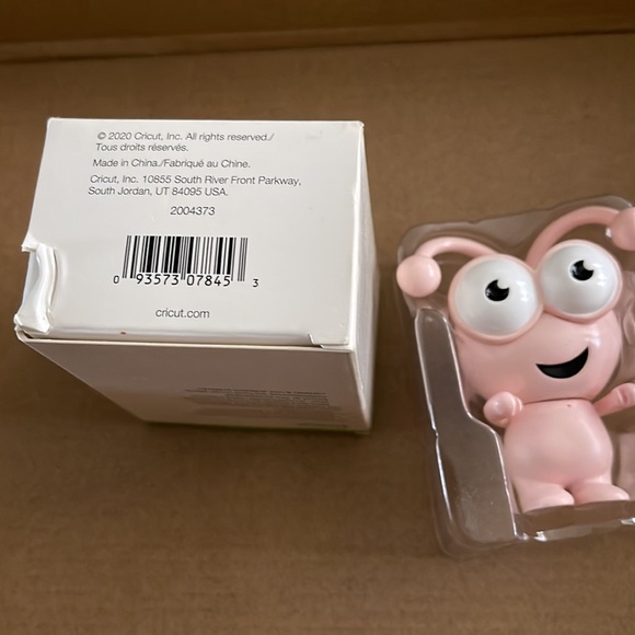 Rose Cricut Cutie - Picture 2 of 2